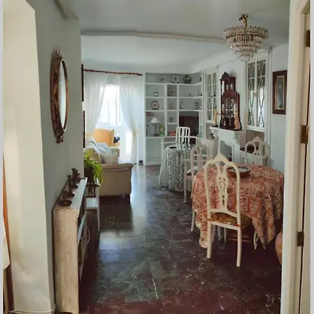 Apartment La Casa De Flores By Gades Gestion *