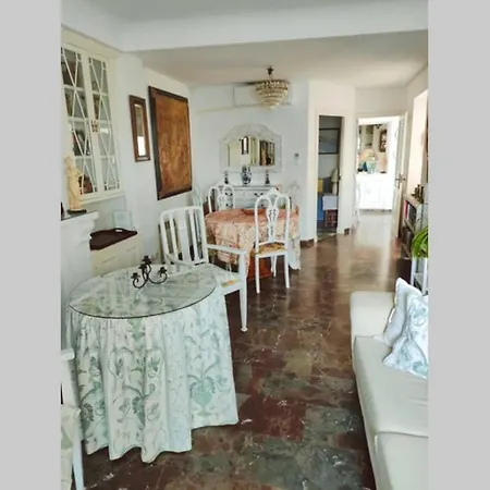 La Casa De Flores By Gades Gestion