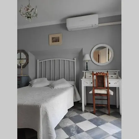 La Casa De Flores By Gades Gestion *