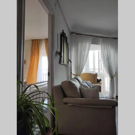 Apartment La Casa De Flores By Gades Gestion